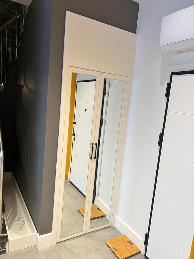 C-lounge Cleopatra Apartment